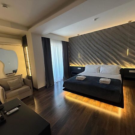 Tirana Central Rooms Exterior foto